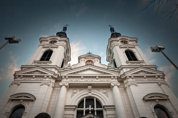 圣尼古拉斯教堂 或Crkva Svetog Nikole 塞尔维亚诺维萨德附近 伏伊伏丁那省Sremski Karlovci的一个巴洛克塞尔维亚东正教教堂 — 图库照片