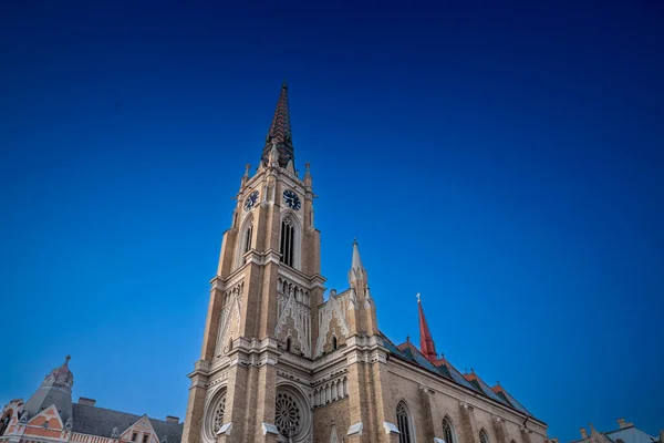 Nazwa Kościoła Mariackiego Znany Również Jako Novi Sad Katolickiej Katedry — Zdjęcie stockowe