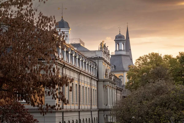 stock image Main building of the University of Bonn, in Germany, called Bonn universitat, in the oldest part of the campus. it's the main academic body of the city of Bonn, and a major german university center.