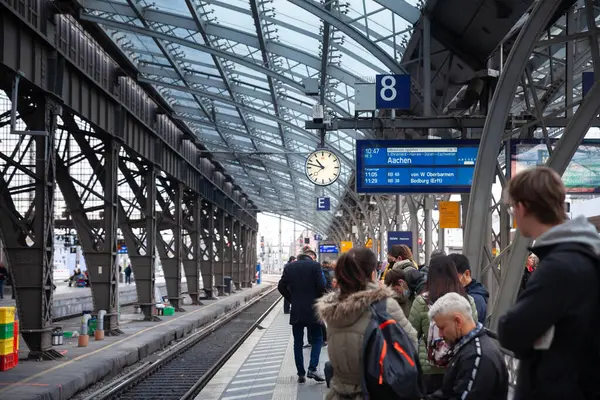 Cologne Germany November 2022 Crowded Platform Rush Hour People Waiting Stock Photo