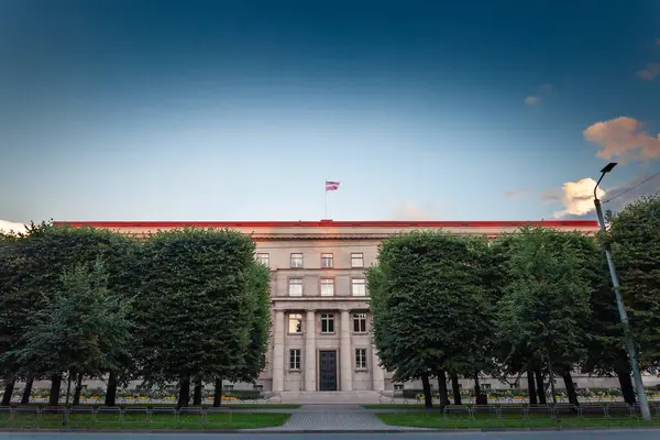 Główna Fasada Kabinet Latvijas Republikas Ministru Zwana Również Łotewskim Gabinetem Zdjęcie Stockowe
