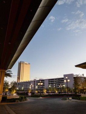 LAS VEGAS - 19 Ağustos 2024, Trump International Hotel, ayrıca Las Vegas Trump Tower olarak da bilinir. Donald Trump 'a ait lüks bir otel ve apartman dairesi..