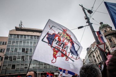BELGRAD, SERBIA - 21 Mart 2025: Morbidelli (MBP) logosu Belgradlı bir motosiklet satıcısında tarihi İtalyan markalarını sergiliyor. Morbidelli İtalyan bir motosiklet üreticisi.