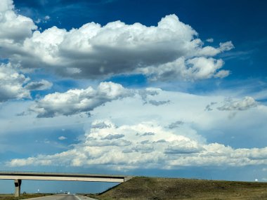 Yüksek tabanlı Kuzeydoğu Colorado süper hücre fırtınası.