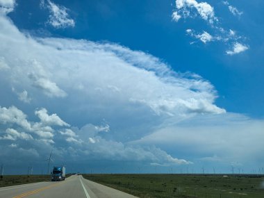 Yüksek düzlüklerde sağanak.