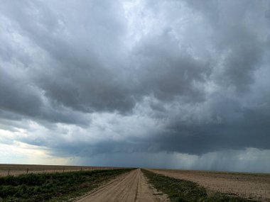 Kasırga ovalarında fırtına kopuyor..