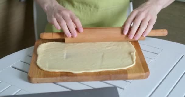 Concepto Cocina Casera Cocinero Caucásico Panadero Masculino Pastelería Delantal Verde — Vídeo de stock