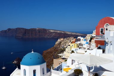 Yunanistan 'ın Santorini adasındaki güzel Oia manzarası