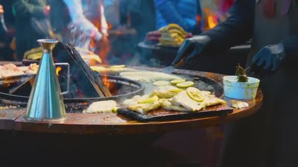 Outdoor Grilling Fish Fillets Large Grill Street Food Grilled Big — Stock Video