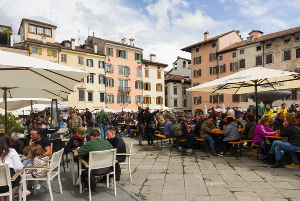 Udine Talya Mayıs 2023 Piazza Matteotti Meydanı Alpini Askerlerinin Yıllık — Stok fotoğraf