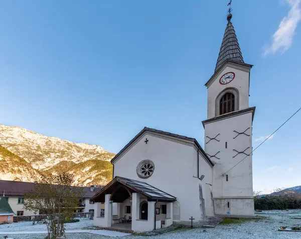 San Leopoldo, İtalya (25 Kasım 2023) - Santa Geltrude antik kilisesi