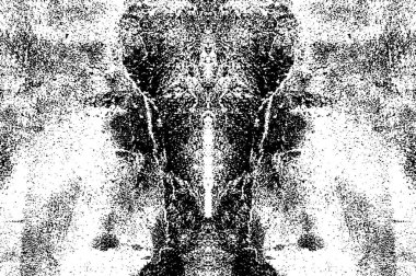 Grunge dokusu çatlaklar, cipsler, lekeler. Siyah ve beyaz yazdırılmış ögelerin soyut deseni