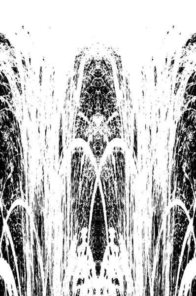 Grunge dikey olarak simetrik siyah beyaz doku. Tek renkli yıpranmış kaplama deseni. 