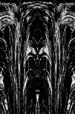 Grunge dikey olarak simetrik siyah beyaz doku. Tek renkli yıpranmış kaplama deseni. 