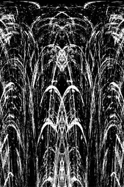 Grunge dikey olarak simetrik siyah beyaz doku. Tek renkli yıpranmış kaplama deseni. 