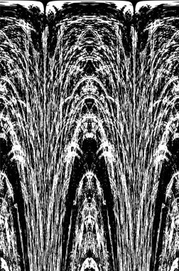 Grunge dikey olarak simetrik siyah beyaz doku. Tek renkli yıpranmış kaplama deseni. 