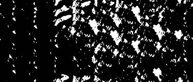 Siyah ve beyaz soyut arka plan. Noktaların, çatlakların, tozların, lekelerin tek renkli dokusu. Yazdırma ve tasarım için desen