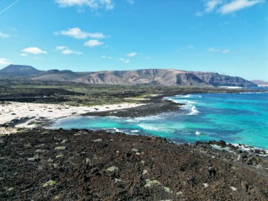 İsrail 'in kuzeyindeki Akdeniz adasının güzel manzarası.