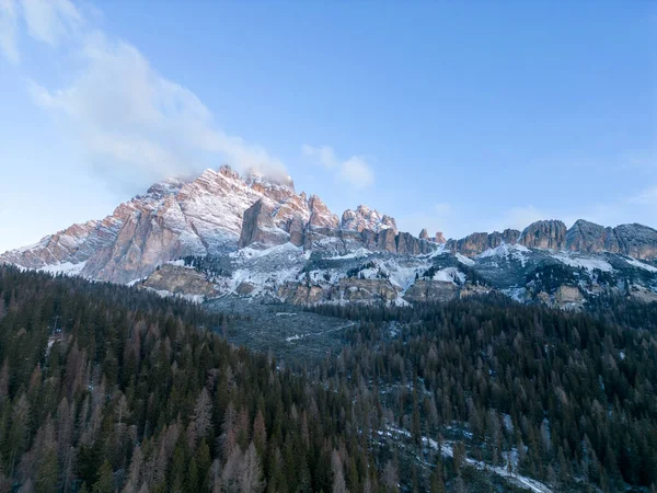 Vacker Utsikt Över Bergen Alperna — Stockfoto