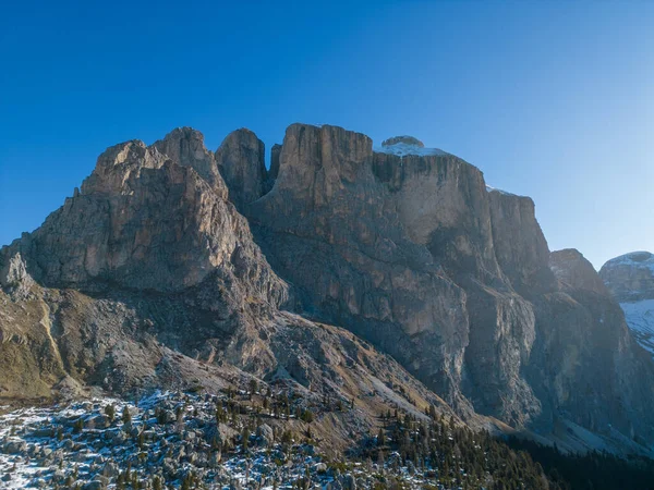 Красивий Гірський Пейзаж Блакитним Небом — стокове фото