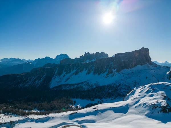 Bellissimo Paesaggio Montano Con Neve Montagne — Foto Stock