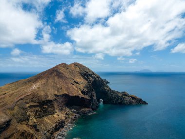 Güzel deniz ve okyanusun havadan görünüşü