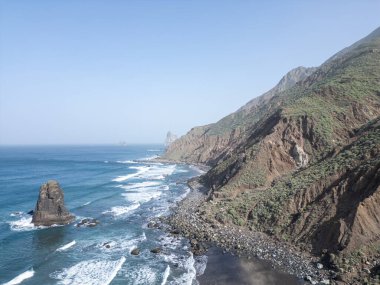 Uçurumdan okyanus manzarası