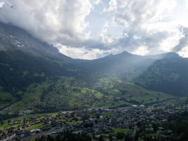 Dağların güzel manzarası