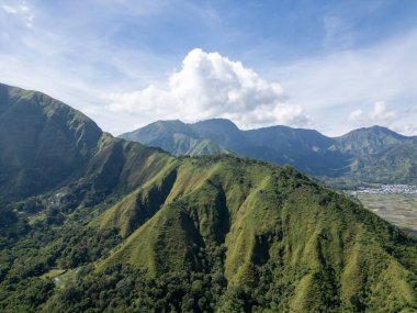 Filipinler 'in dağlarının manzarası