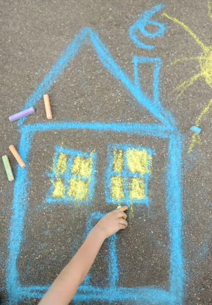 Little Child Boy Drawing House Sun Painted Colored Chalk Asphalt — Stock Photo, Image