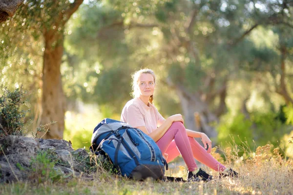 Young Woman Hiking Countryside Girl Resting Olive Tree Concepts Adventure — Φωτογραφία Αρχείου