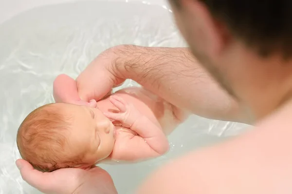 Middle Age Father Bathes His Newborn Baby Parenthood Dad Upbringing — Stock Photo, Image