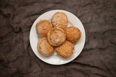 Pasteis de feijao Tipik Portekiz hamur işleri