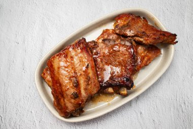 Lezzetli ızgara kaburga