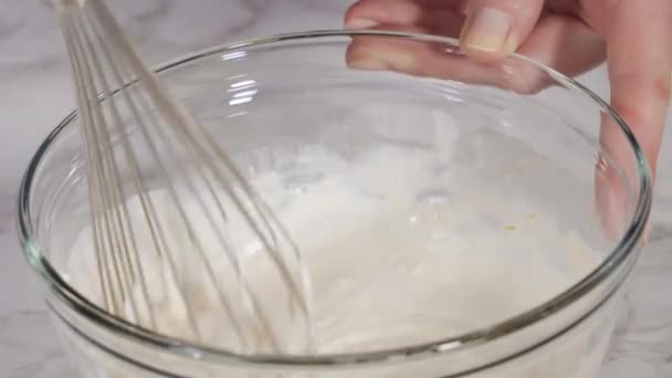 Passo Dopo Passo Mescolare Gli Ingredienti Nella Pastella Torta Libbra — Video Stock