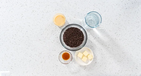 Flat Lay Measured Ingredients Glass Mixing Bowls Make Plain Fudge — Stock Photo, Image