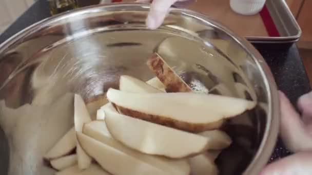 Preparing Potato Wedges Baking Sheet Oven — Stock Video