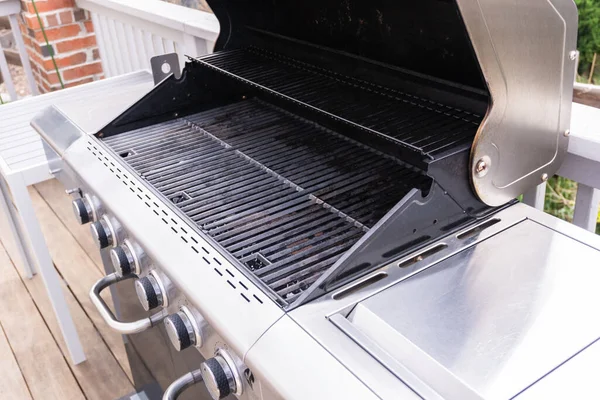 Clean Six Burner Gas Grill Ready Summer Grilling — Stock Photo, Image