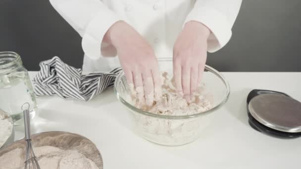 Knitting Dough Hand Bake Cinnamon Rolls — Stock Video