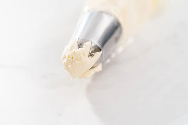 Homemade Whipped Cream Piping Bag Metal Tip — Stock fotografie