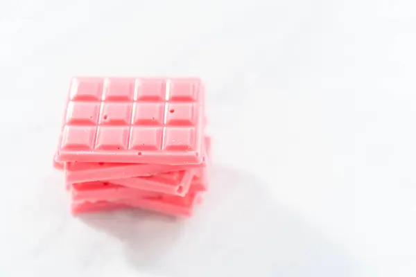 Pila Mini Chocolates Caseros Color Rosa Mostrador —  Fotos de Stock