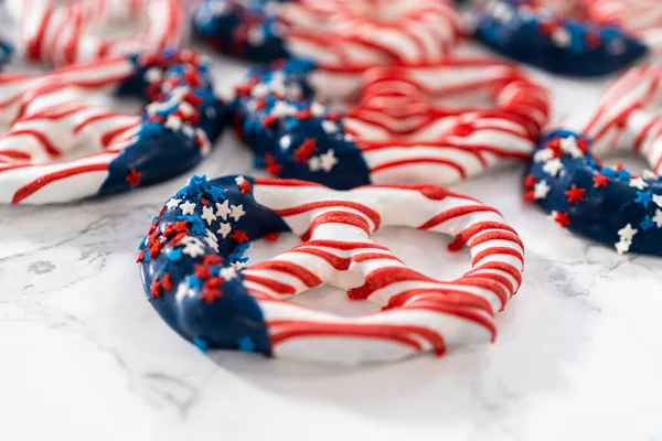 American Flag Red White Blue Chocolate Covered Pretzel Twists — 스톡 사진