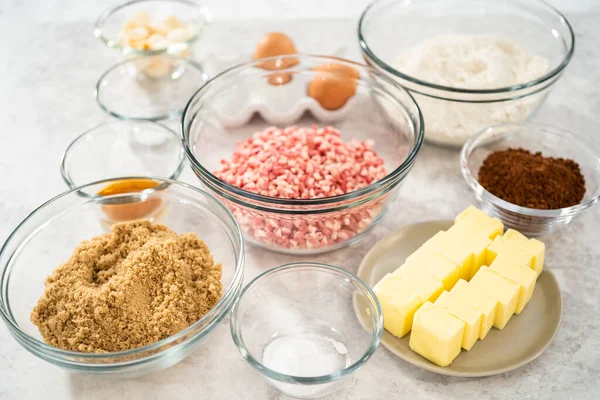 Measured Ingredients Glass Mixing Bowls Bake Chocolate Cookies Peppermint Chips — Stock Photo, Image