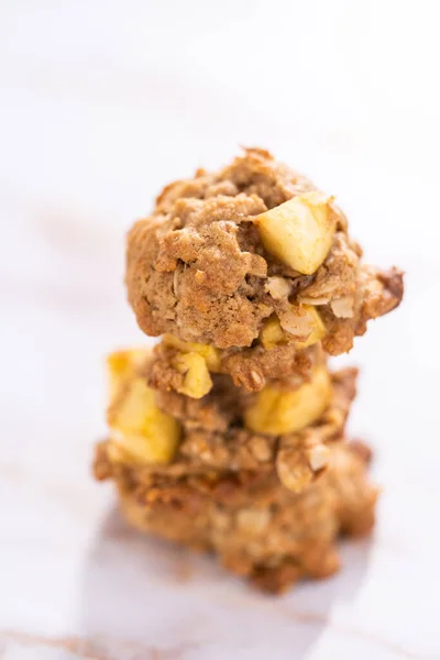 Stacked Freshly Baked Apple Oatmeal Apple Chunks Cookies — Zdjęcie stockowe