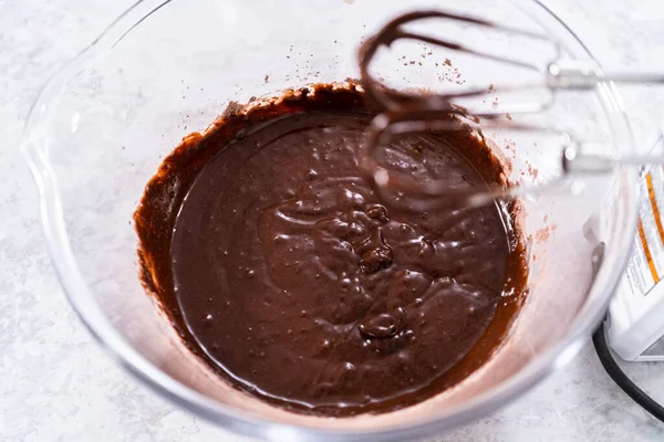 Tek Boynuzlu Gökkuşağı Çikolatalı Keklerin Karışımı — Stok fotoğraf