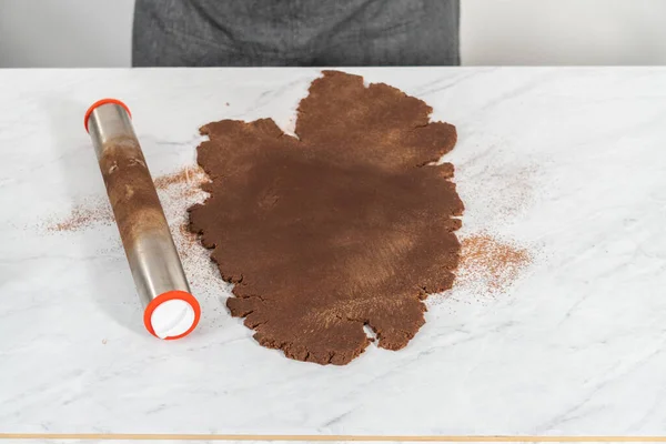 Rolling Cookie Dough Adjustable Rolling Pin Counter — Stock Photo, Image
