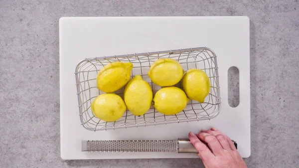 Flat Lay Whole Lemons Wired Basket Bake Lemon Pound Cake — Stock Photo, Image