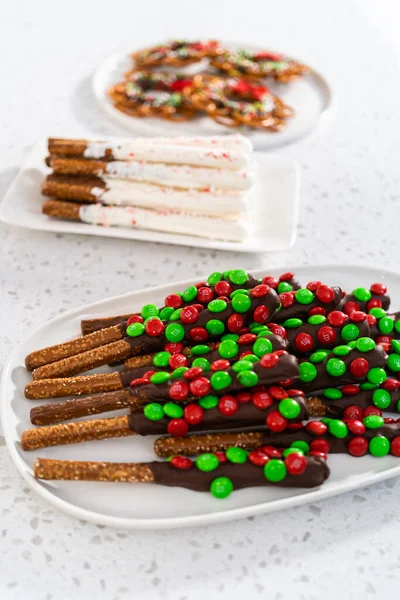 Denver Colorado Usa December 2022 Packaging Homemade Chocolate Covered Pretzels — Stock Photo, Image