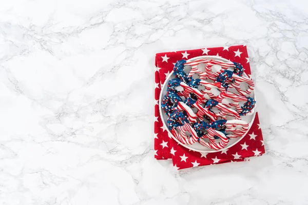 Flat Lay American Flag Red White Blue Chocolate Covered Pretzel —  Fotos de Stock