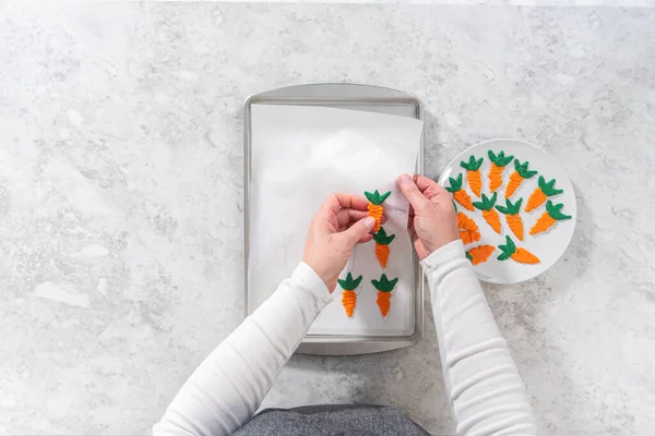 Flat Lay Removing Chocolate Carrot Cake Toppers Parchment Paper — Stock Photo, Image